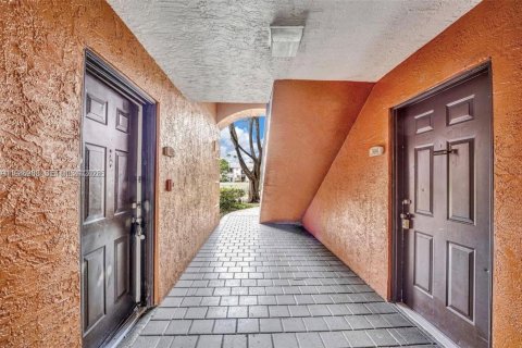 Copropriété à louer à West Palm Beach, Floride: 1 chambre, 69.31 m2 № 2051434 - photo 7