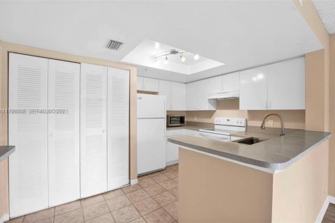 Copropriété à louer à West Palm Beach, Floride: 1 chambre, 69.31 m2 № 2051434 - photo 30