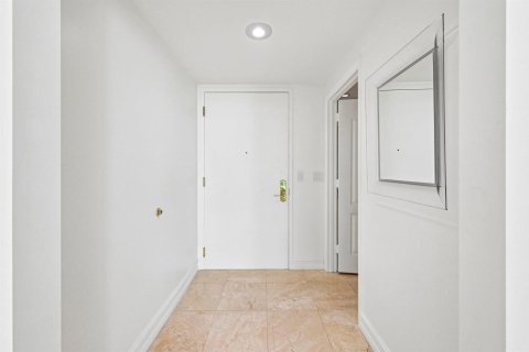 Copropriété à vendre à Boca Raton, Floride: 1 chambre, 146.79 m2 № 2191838 - photo 5