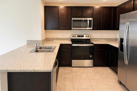 Casa en alquiler en Wimauma, Florida, 3 dormitorios, 140.84 m2 № 2099187 - foto 3