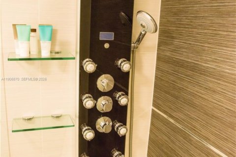 Купить кондоминиум в Майами-Бич, Флорида 2 спальни, 130.06м2, № 2013094 - фото 28