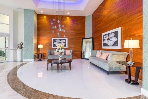 Купить кондоминиум в Майами-Бич, Флорида 2 спальни, 130.06м2, № 2013094 - фото 13