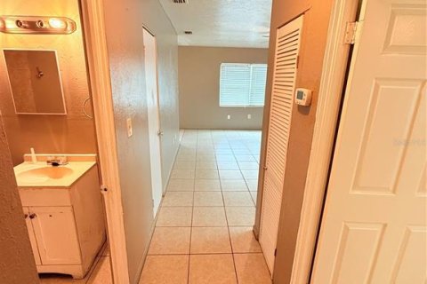 Casa en alquiler en Lake Wales, Florida, 2 dormitorios, 78.04 m2 № 1912792 - foto 9