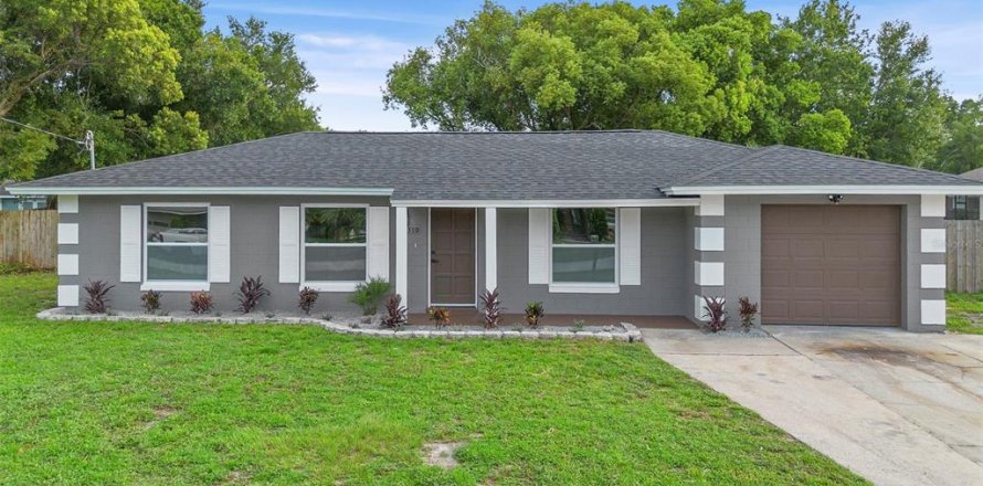 House in Apopka, Florida 4 bedrooms, 139.26 sq.m. № 1827990