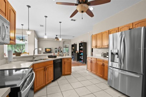 Casa en venta en Plant City, Florida, 4 dormitorios, 205.78 m2 № 1874006 - foto 8