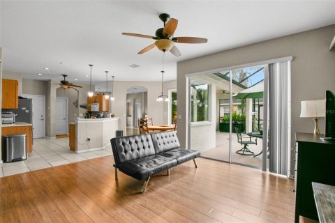 Casa en venta en Plant City, Florida, 4 dormitorios, 205.78 m2 № 1874006 - foto 16