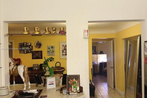 Купить виллу или дом в Помпано-Бич, Флорида 4 спальни, 138.05м2, № 1898364 - фото 7