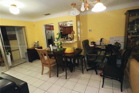 Купить виллу или дом в Помпано-Бич, Флорида 4 спальни, 138.05м2, № 1898364 - фото 5