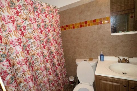 Купить виллу или дом в Помпано-Бич, Флорида 4 спальни, 138.05м2, № 1898364 - фото 15