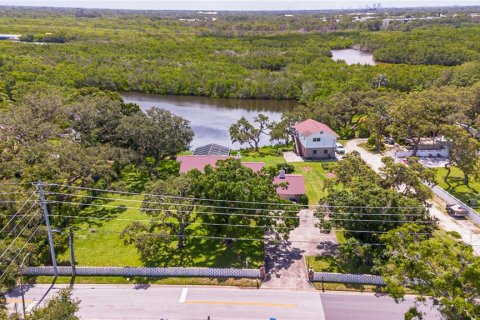 Villa ou maison à vendre à Seminole, Floride: 4 chambres, 250.93 m2 № 1816012 - photo 4