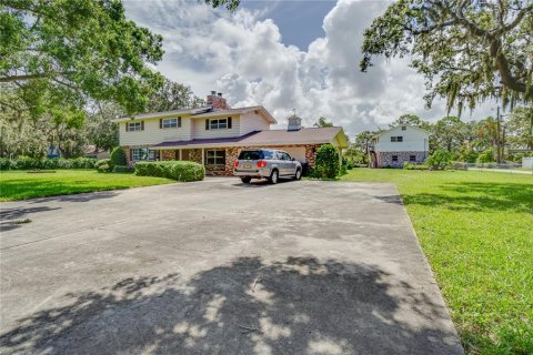 Villa ou maison à vendre à Seminole, Floride: 4 chambres, 250.93 m2 № 1816012 - photo 2