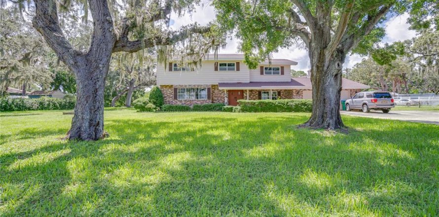 Casa en Seminole, Florida 4 dormitorios, 250.93 m2 № 1816012