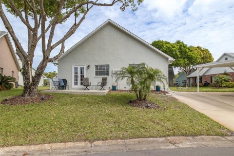 House in New Port Richey, Florida 2 bedrooms, 95.13 sq.m. № 2141963 - photo 29