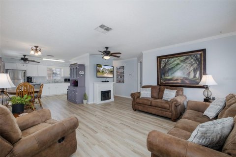 House in New Port Richey, Florida 2 bedrooms, 95.13 sq.m. № 2141963 - photo 7