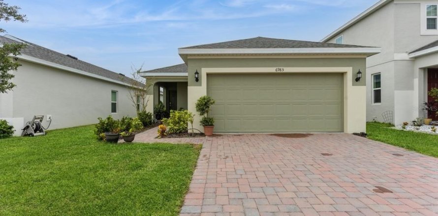 Villa ou maison à Groveland, Floride 4 chambres, 140.28 m2 № 1866172
