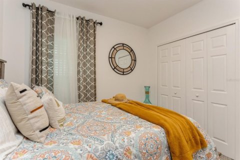Villa ou maison à louer à Groveland, Floride: 4 chambres, 140.28 m2 № 1866172 - photo 5