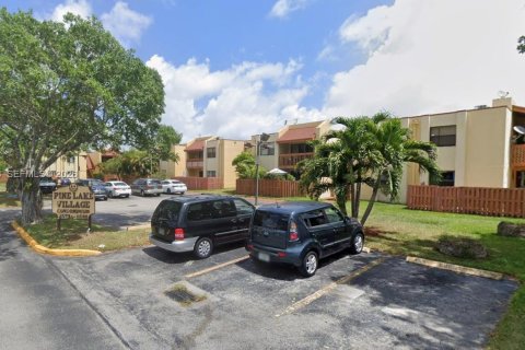 Купить кондоминиум в Майами, Флорида 2 спальни, 82.78м2, № 2027135 - фото 19