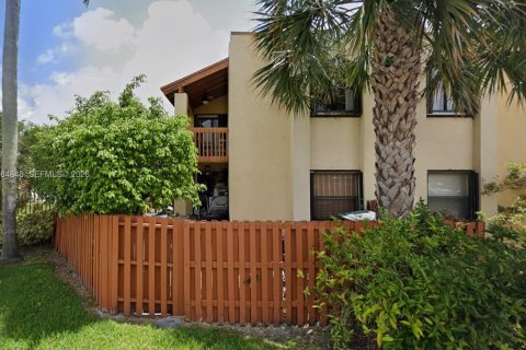 Купить кондоминиум в Майами, Флорида 2 спальни, 82.78м2, № 2027135 - фото 20