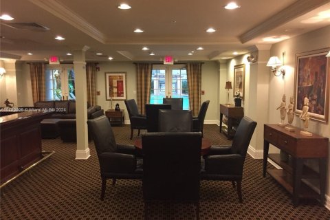 Купить кондоминиум в Холливуд, Флорида 2 спальни, 104.14м2, № 1958339 - фото 7