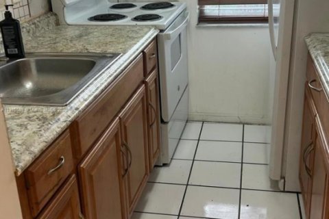 Copropriété à vendre à Hollywood, Floride: 1 chambre, 53.51 m2 № 1971708 - photo 4