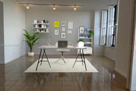 Condo in Hallandale Beach, Florida, 2 bedrooms  № 1970242 - photo 4