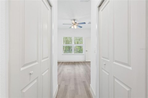 House in Ocala, Florida 4 bedrooms, 155.98 sq.m. № 1803489 - photo 7