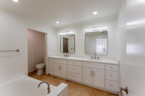 House in Boca Raton, Florida 4 bedrooms, 185.9 sq.m. № 2392678 - photo 22