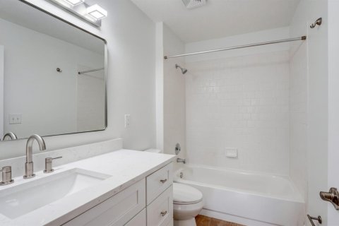 House in Boca Raton, Florida 4 bedrooms, 185.9 sq.m. № 2392678 - photo 30