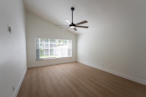 House in Boca Raton, Florida 4 bedrooms, 185.9 sq.m. № 2392678 - photo 20