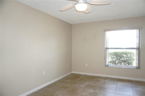 Condominio en venta en Holiday, Florida, 2 dormitorios, 76.64 m2 № 2094620 - foto 12