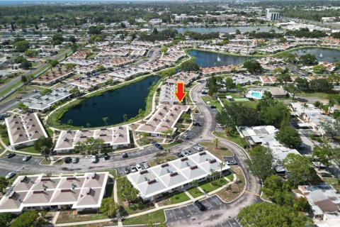 Condominio en venta en Holiday, Florida, 2 dormitorios, 76.64 m2 № 2094620 - foto 3