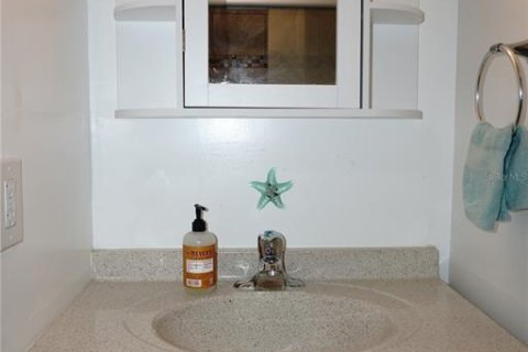 Condominio en venta en Holiday, Florida, 2 dormitorios, 76.64 m2 № 2094620 - foto 17