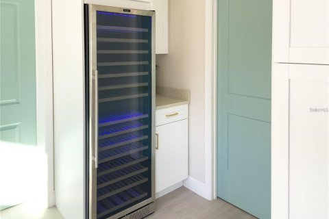 Villa ou maison à vendre à Tampa, Floride: 4 chambres, 137.68 m2 № 2196552 - photo 10
