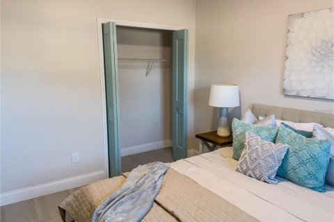 Villa ou maison à vendre à Tampa, Floride: 4 chambres, 137.68 m2 № 2196552 - photo 18