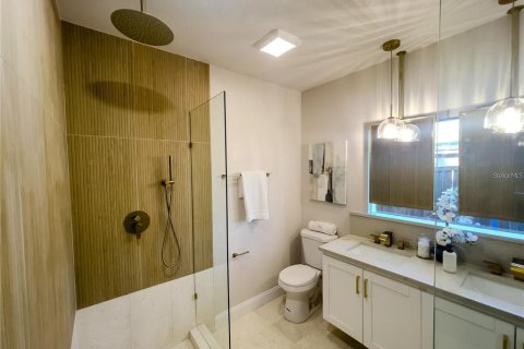 Villa ou maison à vendre à Tampa, Floride: 4 chambres, 137.68 m2 № 2196552 - photo 24