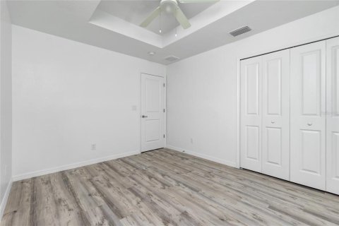 Casa en venta en Port Charlotte, Florida, 3 dormitorios, 151.34 m2 № 1295916 - foto 22