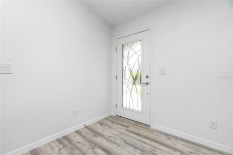 Casa en venta en Port Charlotte, Florida, 3 dormitorios, 151.34 m2 № 1295916 - foto 4