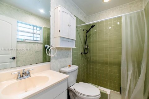 Casa en venta en Sunrise, Florida, 3 dormitorios, 103.96 m2 № 1991092 - foto 22