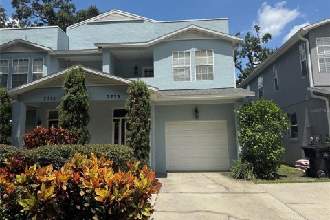 Adosado en alquiler en Orlando, Florida, 3 dormitorios, 163.51 m2 № 1912361 - foto 1