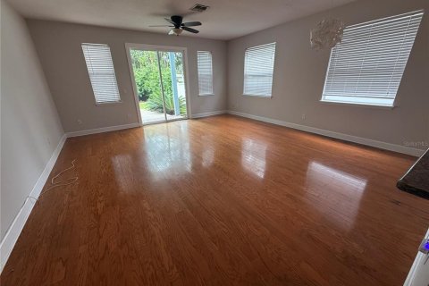Adosado en alquiler en Orlando, Florida, 3 dormitorios, 163.51 m2 № 1912361 - foto 4
