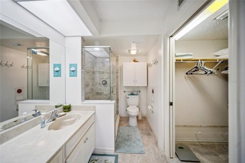 Condo in Sarasota, Florida, 2 bedrooms  № 1847472 - photo 28