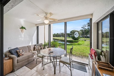 Condo in Sarasota, Florida, 2 bedrooms  № 1847472 - photo 15