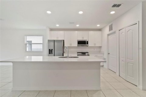 Villa ou maison à vendre à Davenport, Floride: 4 chambres, 174.28 m2 № 2149831 - photo 7