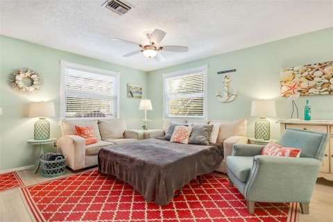 Condominio en venta en Holmes Beach, Florida, 2 dormitorios, 80.45 m2 № 1662439 - foto 16