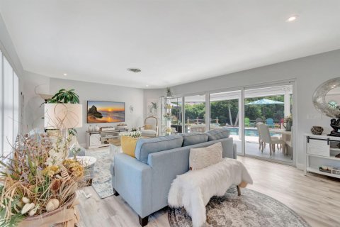 Casa en venta en Boynton Beach, Florida, 3 dormitorios, 126.9 m2 № 2085109 - foto 8