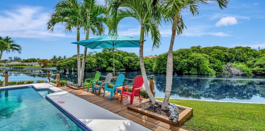 Casa en Boynton Beach, Florida 3 dormitorios, 126.9 m2 № 2085109