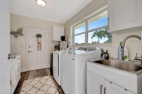 Casa en venta en Boynton Beach, Florida, 3 dormitorios, 126.9 m2 № 2085109 - foto 26
