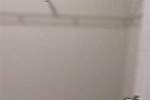 House in Lake Alfred, Florida 3 bedrooms, 157 sq.m. № 2208226 - photo 5