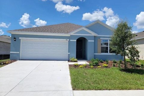 Casa en Lake Alfred, Florida 3 dormitorios, 157 m2 № 2208226