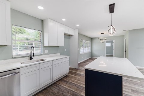 Casa en venta en Fern Park, Florida, 3 dormitorios, 138.24 m2 № 1907215 - foto 10